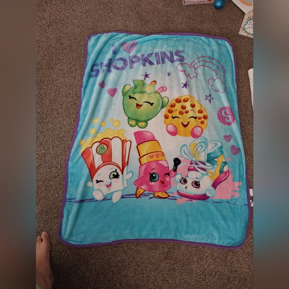 Shopkins blanket